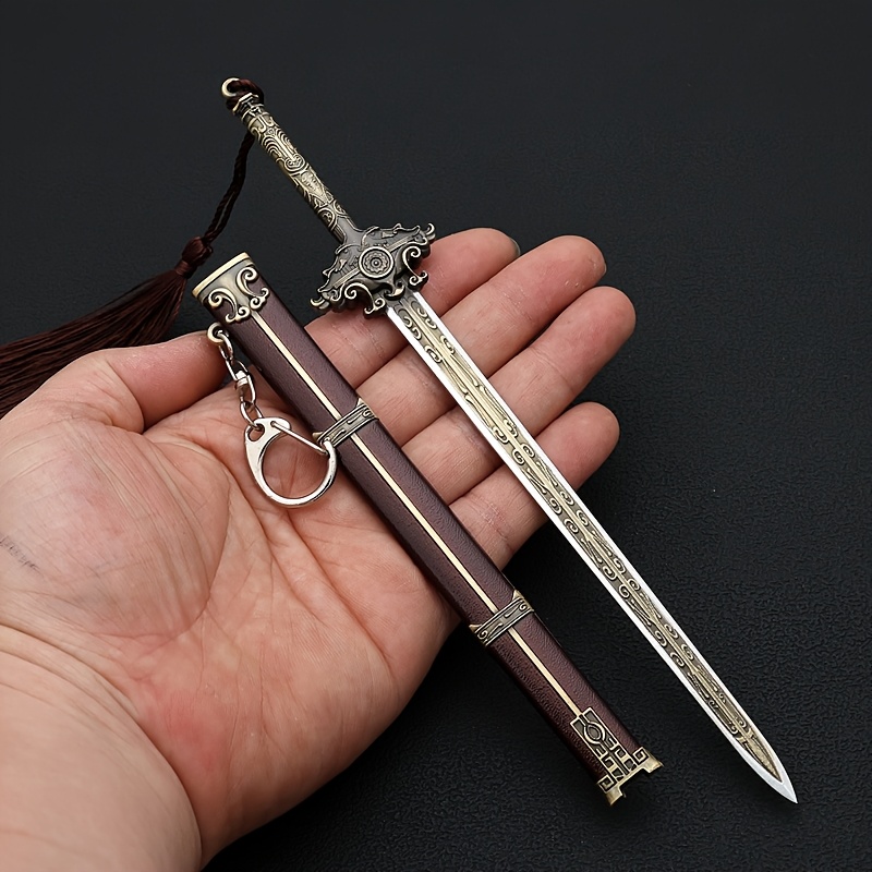 1 handmade all metal one-piece replica of Chinese martial arts film and television weapons model keychain, 8.7-inch handmade weapon model keychain, room and office decoration, collection, viewing decoration, and gifts