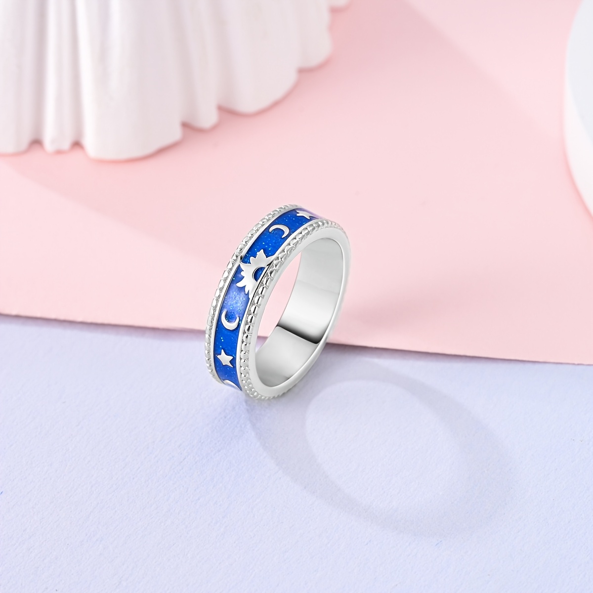 Women's Elegant Luminous Stars and Moon Ring