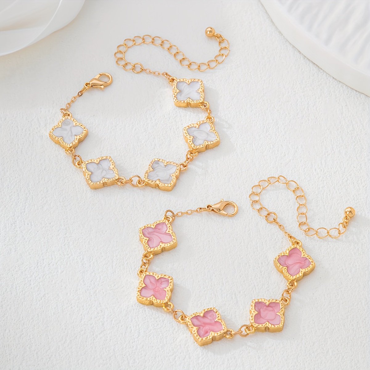 TEMU Ensemble de 2 bracelets de femme à , motif à géométrique minimaliste tendance INS, parfaits pour les réunions quotidiennes et les
