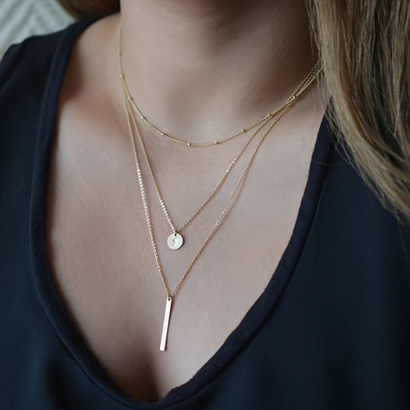 

1pc Fashion Sequin Pendant Three-layer Clavicle Chain Creative Necklace, Minimalist Elegant Temperament Versatile Daily Wear Jewelry