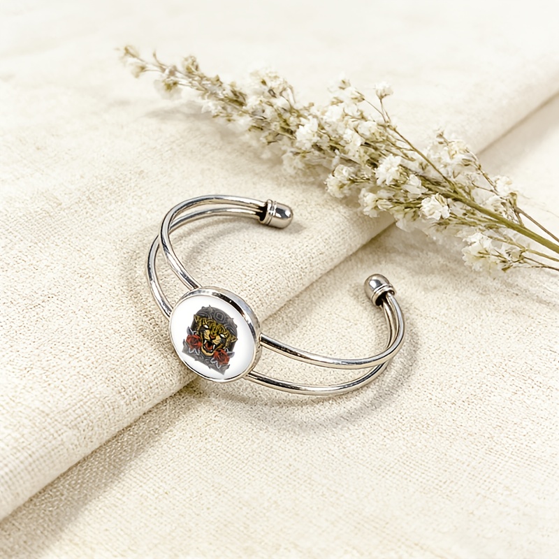 Adjustable Open Bangle with Roaring Tiger and Rose Design