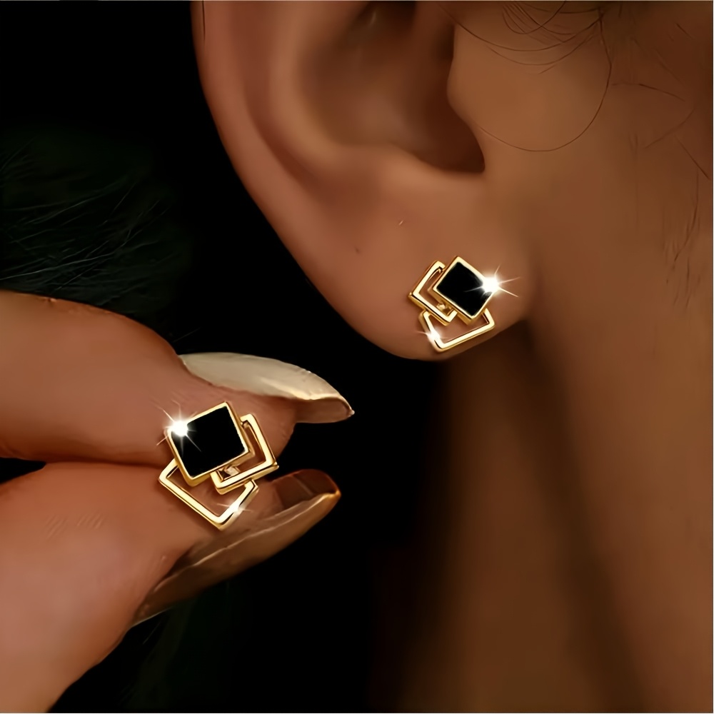 TEMU Une paire de boucles d'oreilles carrées géométriques pour femme, multifonctionnelles et adaptées à diverses occasions et à un usage . de , clous