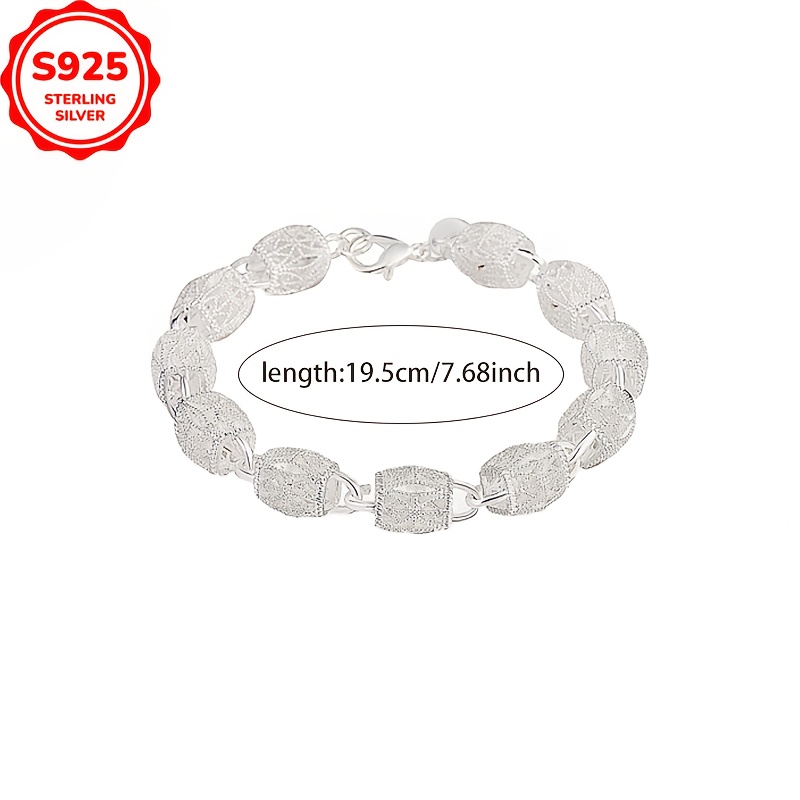 Hypoallergenic Minimalist Hollow Pattern Bracelet Gift Box