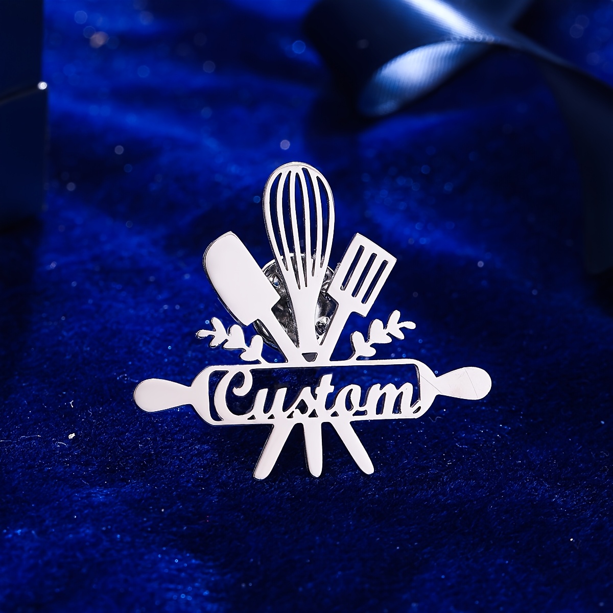 E-shop Edelstahl Personalisierter Namens--Thema Brosche, Klassisches Design, Personalisierter Schmuck für Damen Herren, Ideales Geschenk für