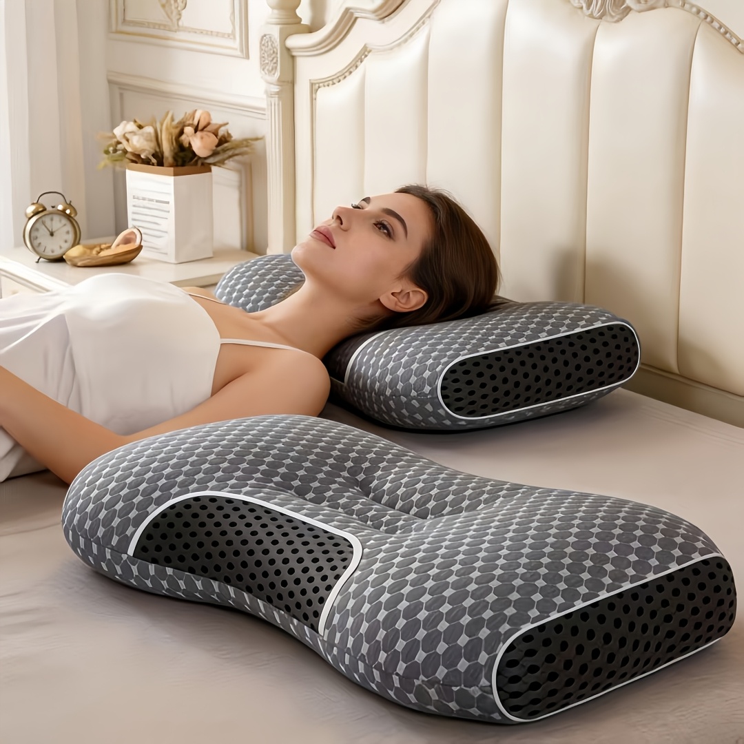 Single Or Double Luxury Hotel Pillows, Made of Fiber, Suitable for Beds. These Pillow Cores Are Crafted to Comply with European And American Standards, Featuring High-Quality Materials That Ensure Excellent Rebound And Fluffiness. Ideal for Hotels