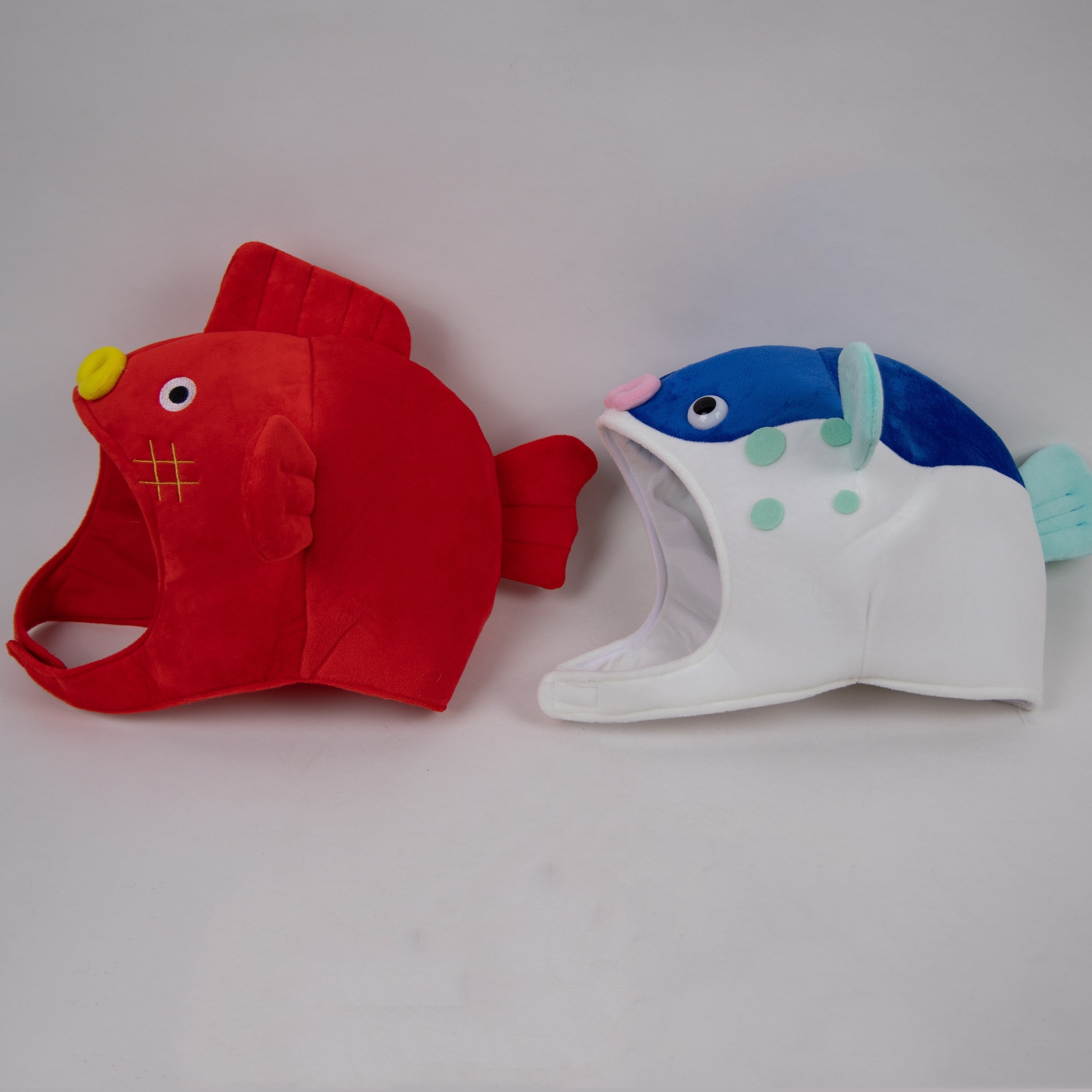 Foam Party Hats Shark (61 Fun and Easy Family Halloween Costume Ideas)