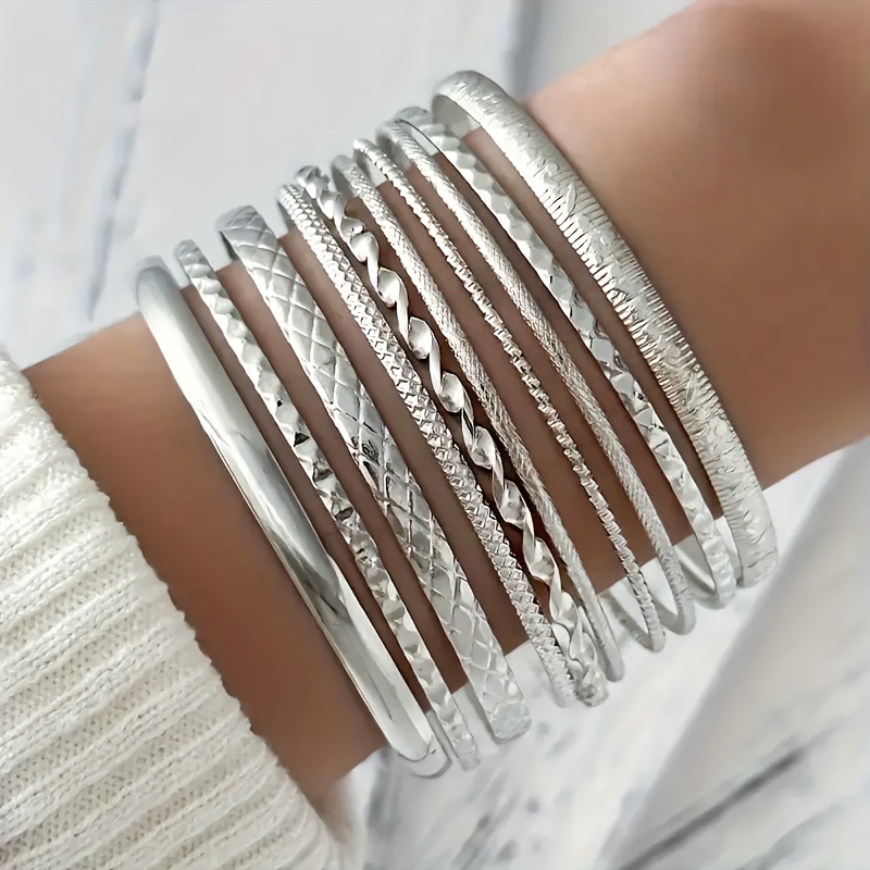 TEMU 10pcs/set Simple Casual Carved Texture Bracelet Combination Silvery Optional Jewelry For Women' Wear, Fashionable, Simple And Versatile Women's Fashion Bracelet, A Valentine's Day Gift For