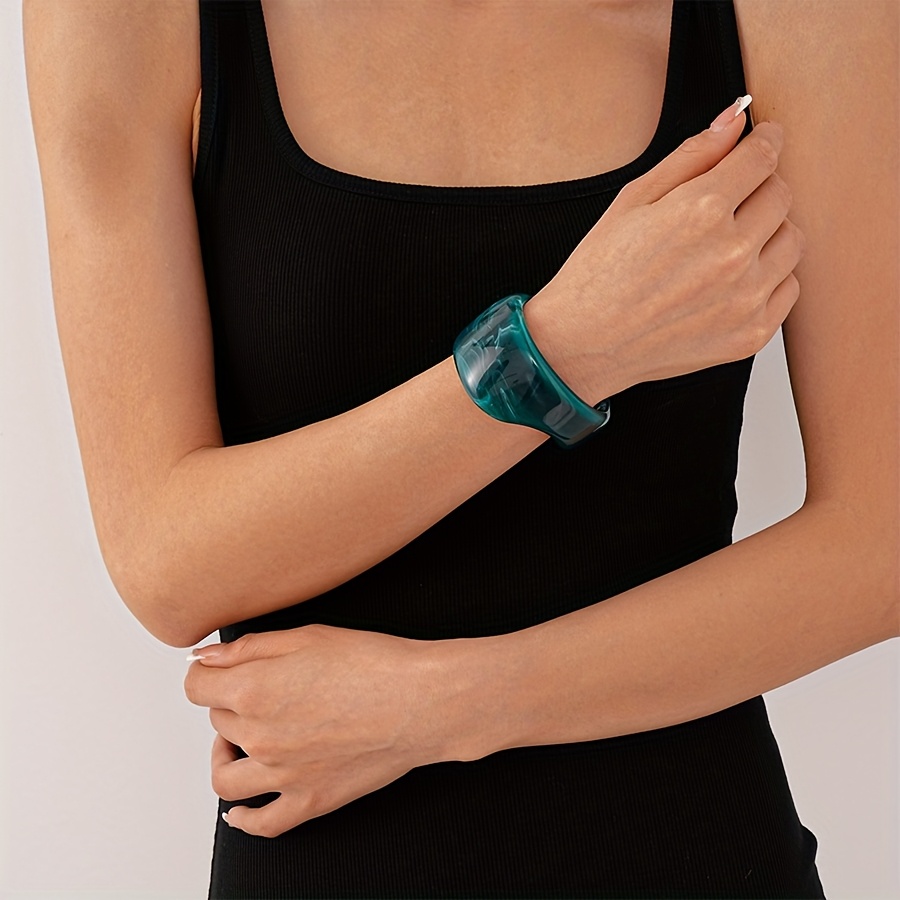 4pcs 1pc Niche Vintage Gradient Acrylic Bracelet for Women