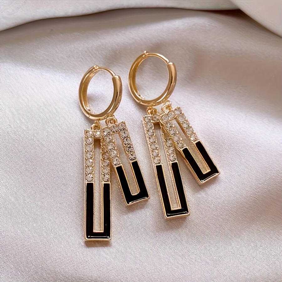 TEMU 2 Sets Of Hot Selling Red Geometric Square Women's Earrings, Earrings, Ear Buckles, And Valentine's Day Gifts For. Earrings Are Very Beautiful,