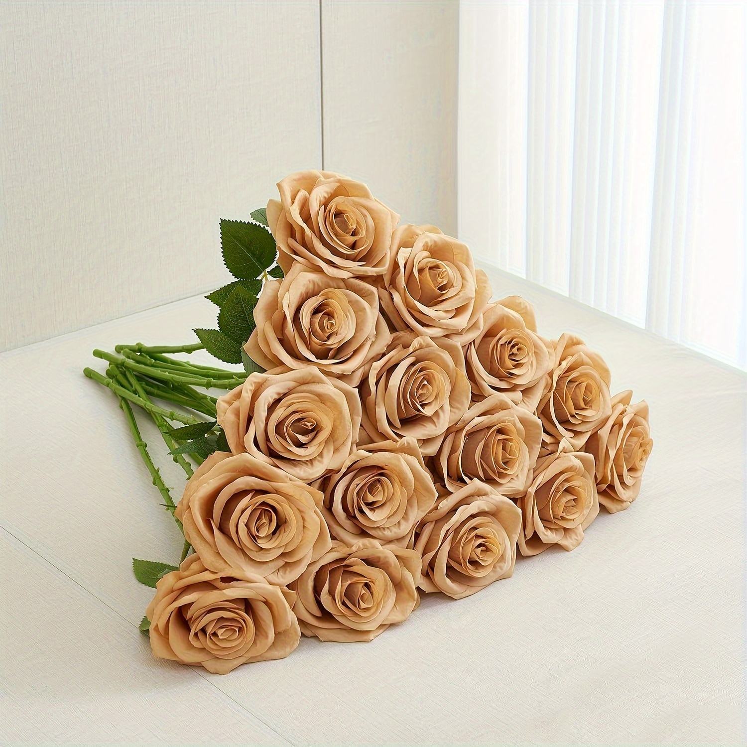 

6-piece Lifelike Silk Roses With Long Stems - Perfect For Wedding Centerpieces, Party Decor & Home Accents