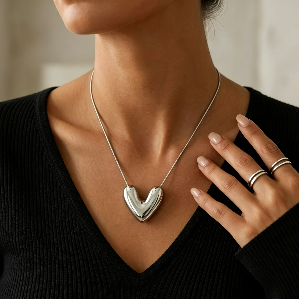 Exquisite Full Heart Snake Bone Necklace, 18K Golden Plated