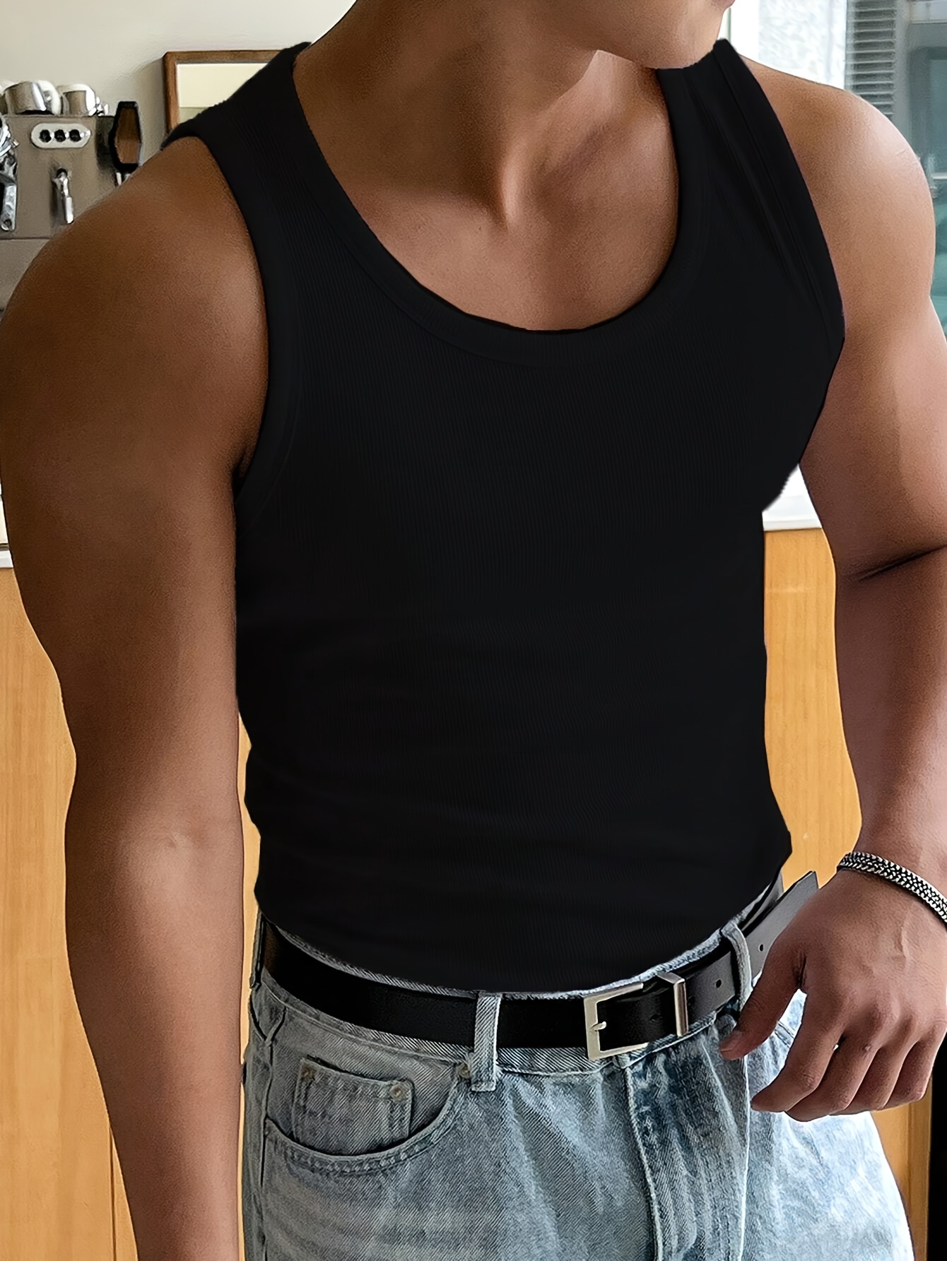Men'S Slim-Fit Athletic Tank Top - Breathable Mesh Sleeveless Shirt with Gradient Color Design, Lightweight & Moisture-Wicking for Gym, Beach, Sports - All-Season Casual Wear, Beach Attire, Sporty Look, Comfortable Fit