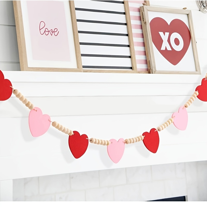 

Valentine's Day Decor - Felt Heart Wooden Bead Garland, No-battery Party Hanging Ornament