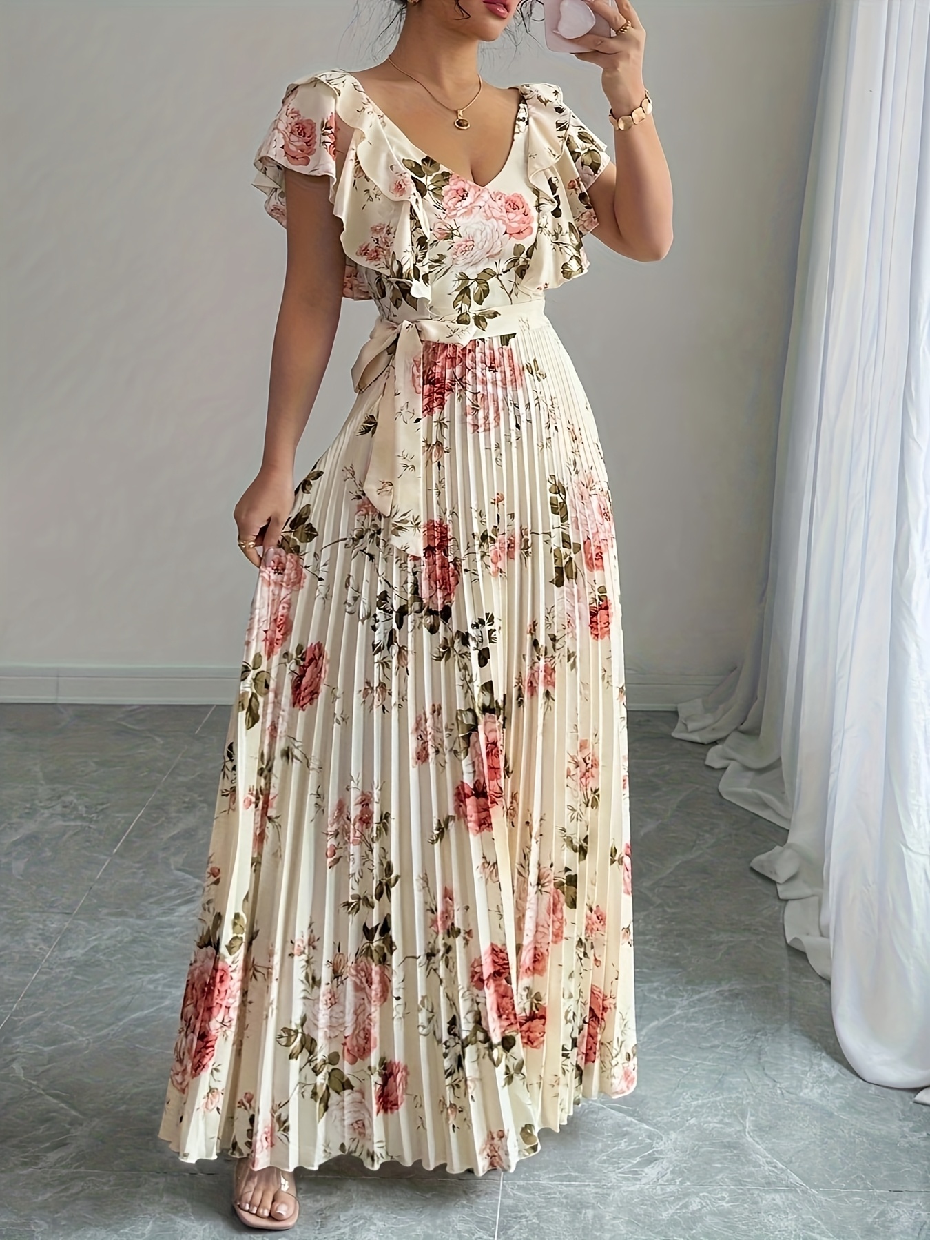 green emerald velvet dress French Vintage Floral Print Dress – UrbanSheek main image 1