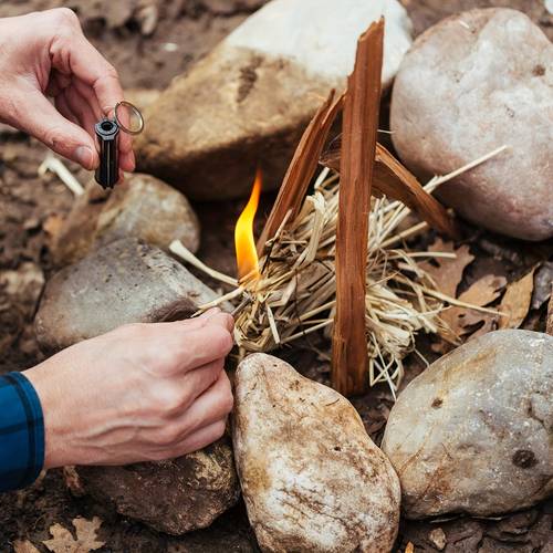 20 count perpetual match portable waterproof emergency survival matches suitable for outdoor camping an ideal gift for fathers and husbands unlimited use no batteries required fuel not included flash