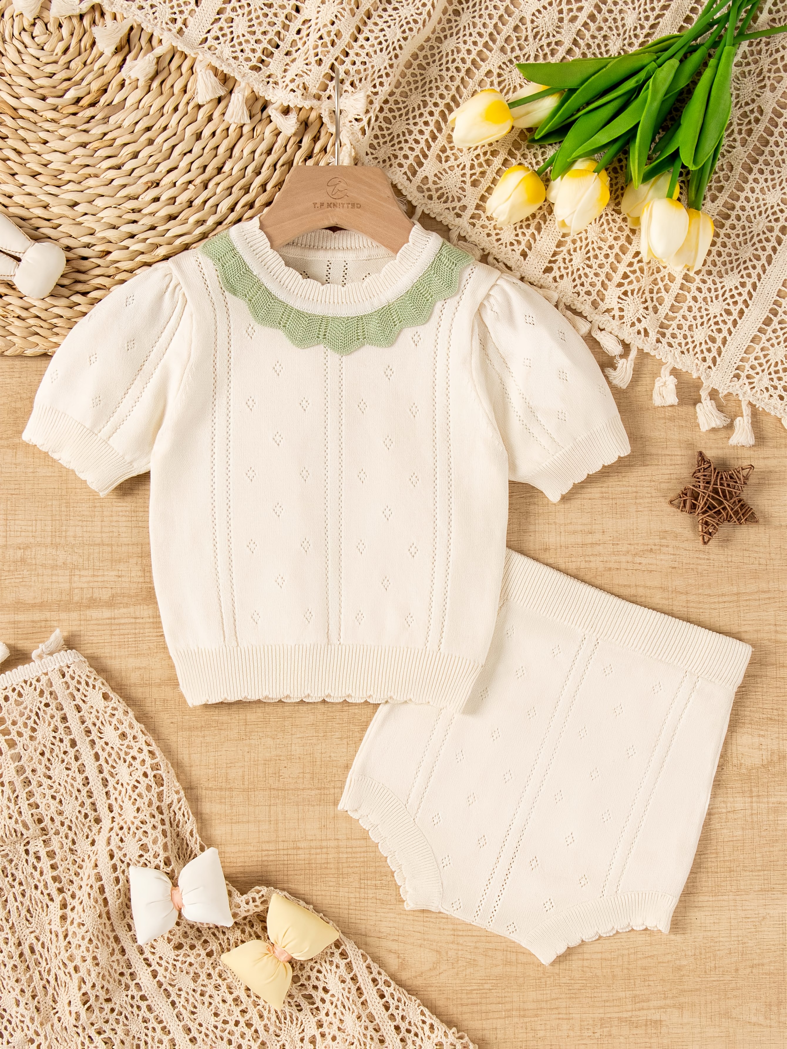 Conjunto para Bebés con Cuello de Encaje, Conjunto de Shorts de Crochet  de Rayón y Dobladillo Capa con Volantes para Fotografía/U