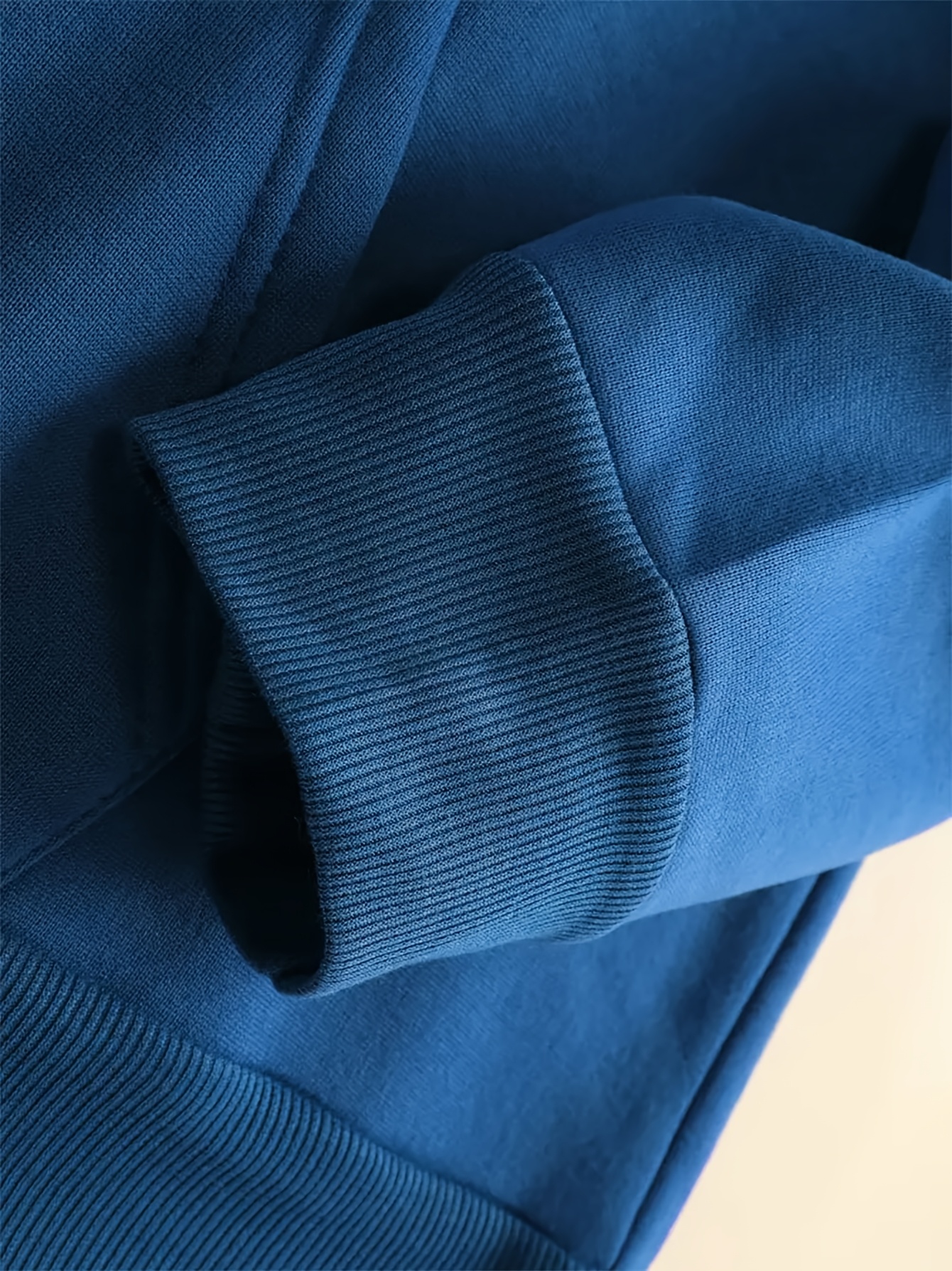 Men's Plush Thick Winter Hooded Sweatshirt - Retro Letter 'M' Print Pullover, Lightweight Warm Sweater with Hood, Machine Washable Casual Sweatic for Cold Weather Outfits (Men's Fashion)