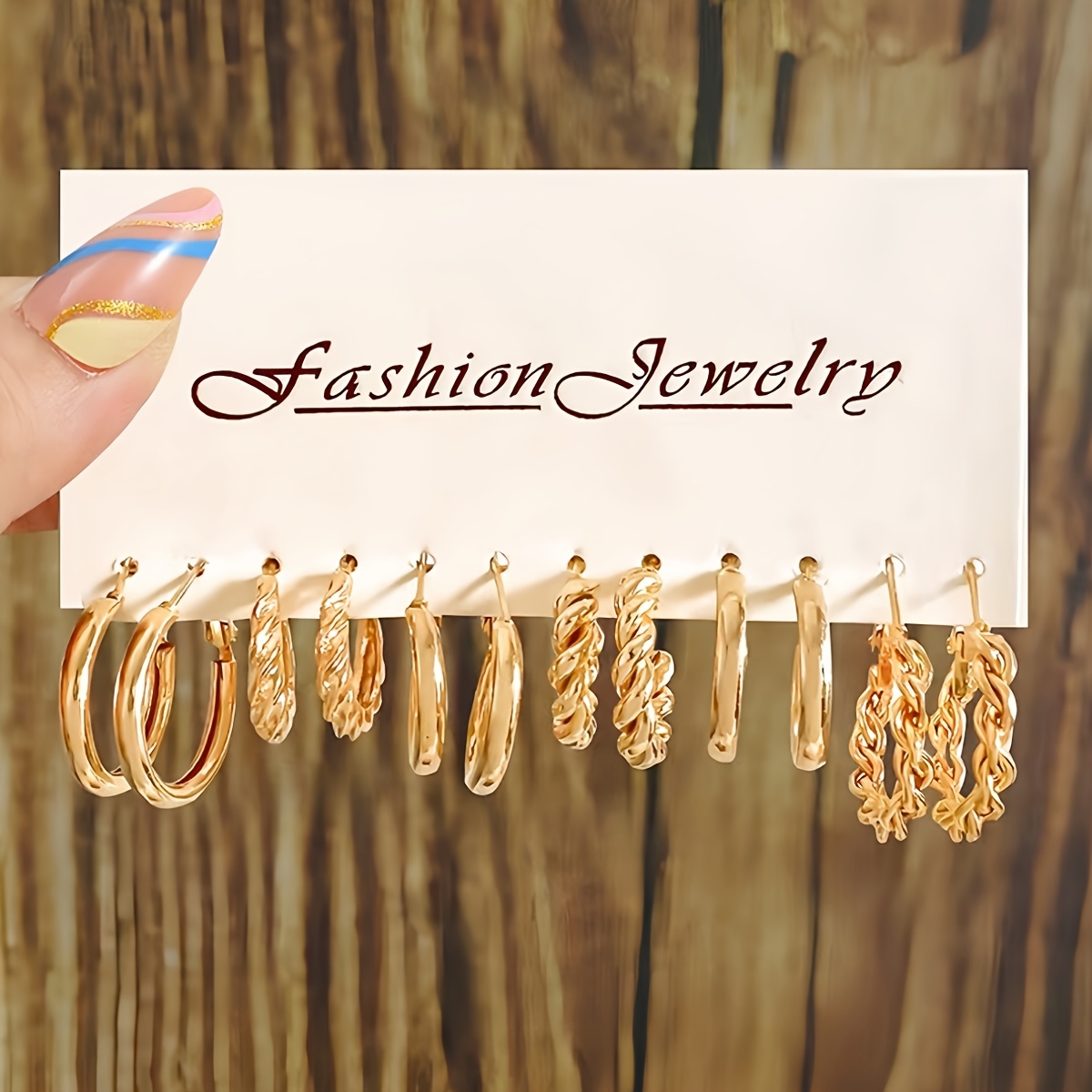Elegant Geometric Earrings With Peach Heart And Twisted Design, Imitating Pearls, Suitable For Daily Wear, Parties, Banquets, And Gifts.