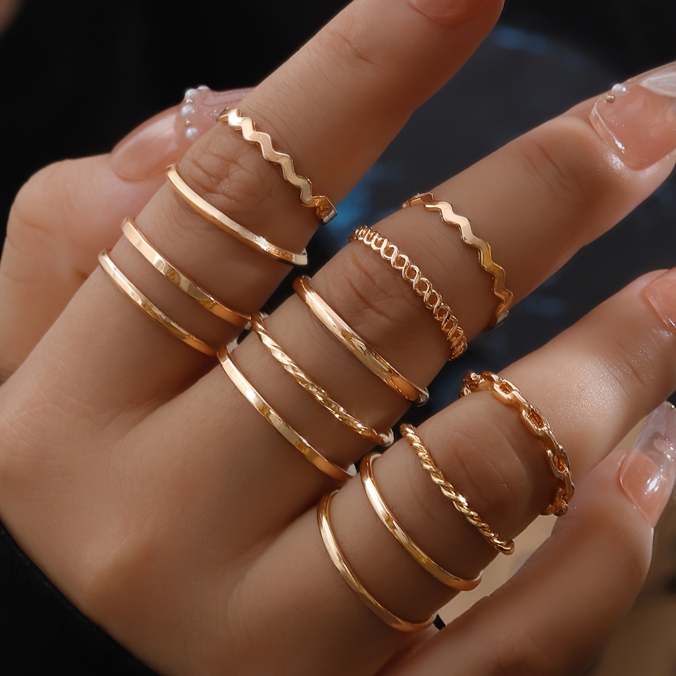 E-shop 12-teiliges minimalistisches Kettendreh-Nischen-Ringset für Damen, offen, schlicht, vielseitig, stapelbar