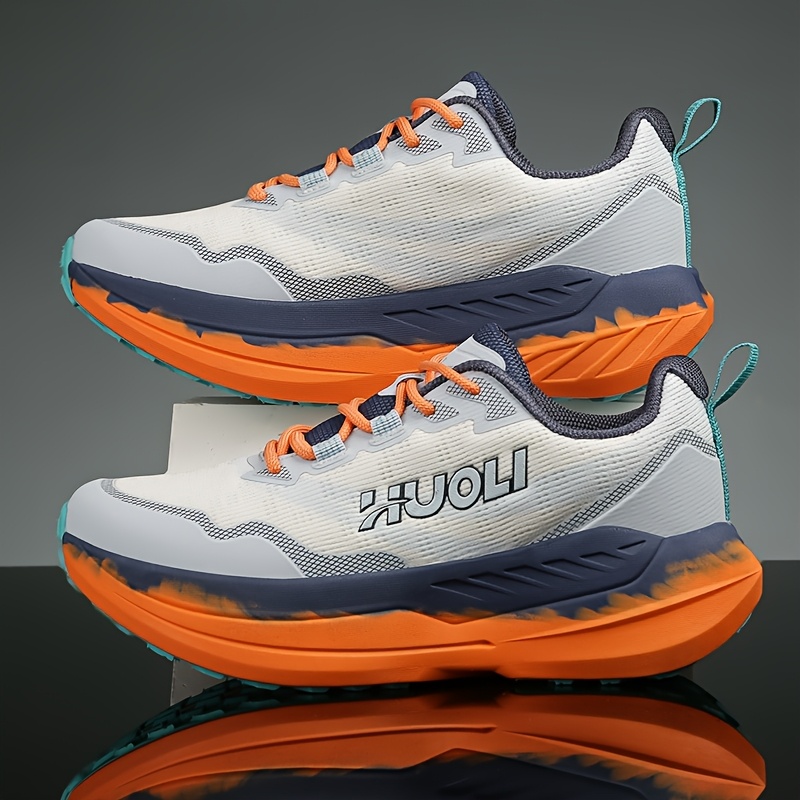 Spring New Lightweight Comfortable Breathable Casual Sports Shoes
