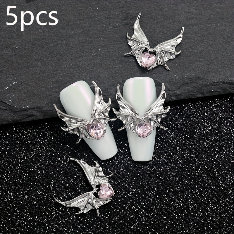 5pcs Alloy Nail Art Decorations, Sweet Cool Three-dimensional Liquid Metal Inlaid Diamond Love Heart Nail Decorations