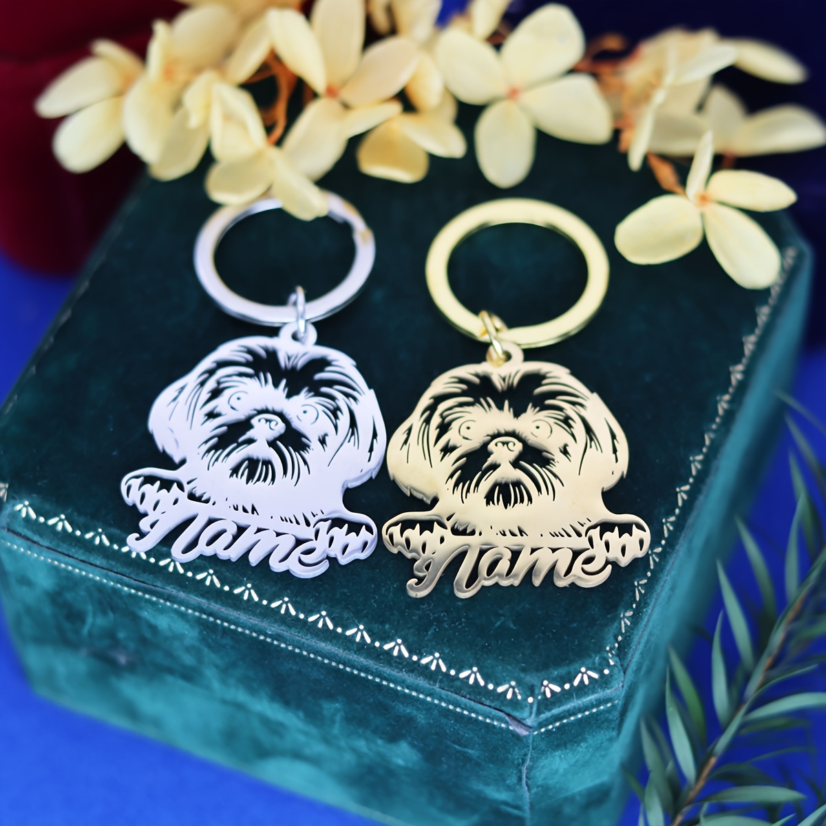 

Porte-clés personnalisé pour Shih Tzu, joli pendentif avec de nom, bijou en acier inoxydable pour hommes et femmes, cadeau pour les propriétaires de Shih Tzu