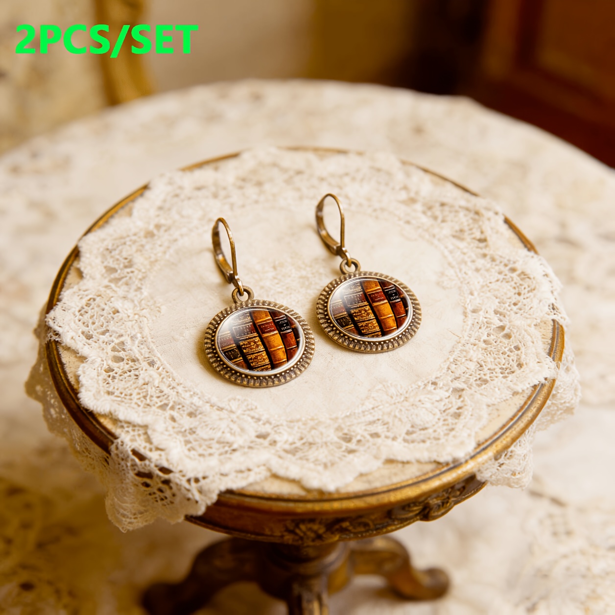2pc Classic Pendant Earrings Set with Ancient Book Spine Design