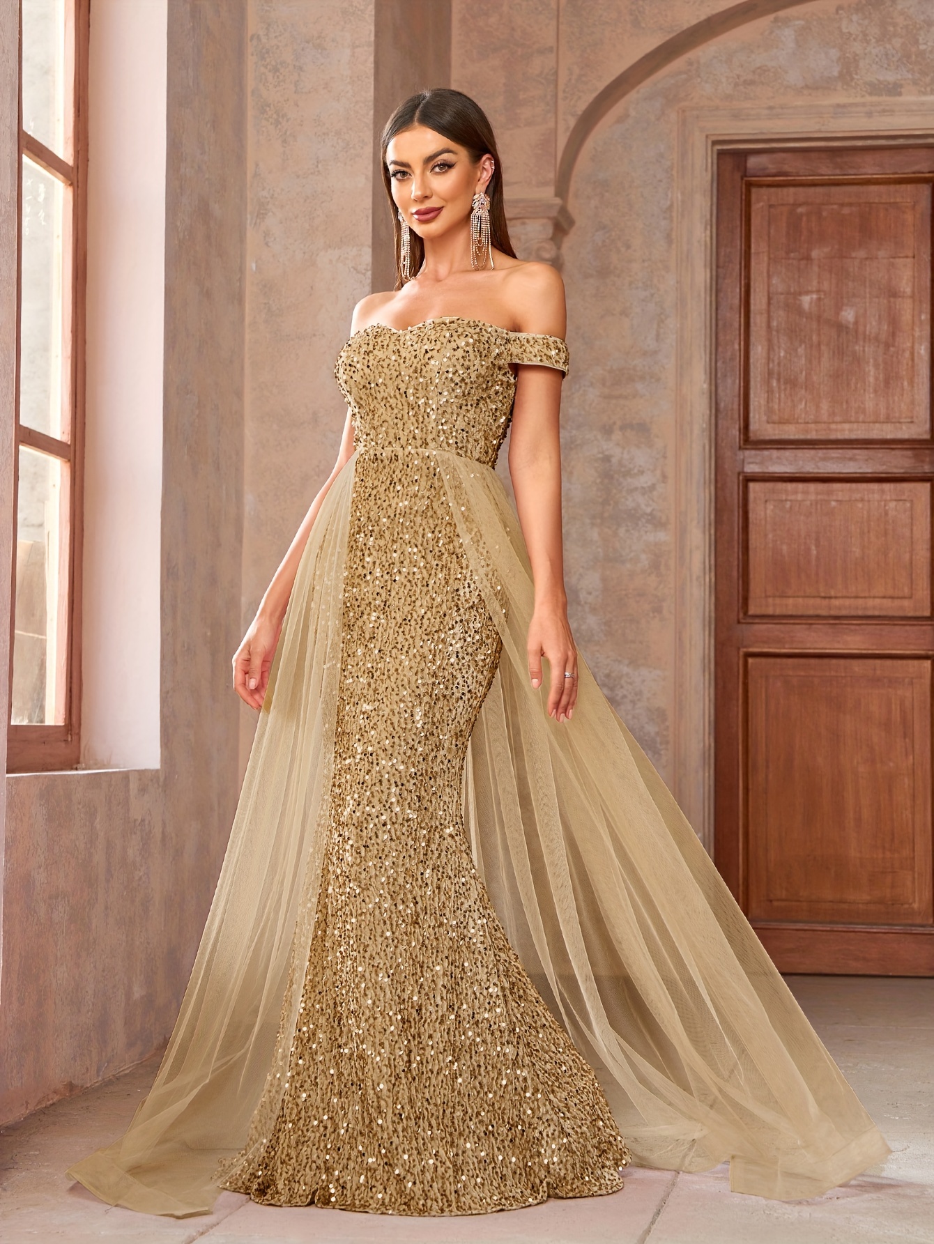 Elegant Off-Shoulder Sequin Gown with Mesh Detail Long, Bodycon Party  Dress for Women Weddings, Concerts, and Formal Events, Formal Event Dress 