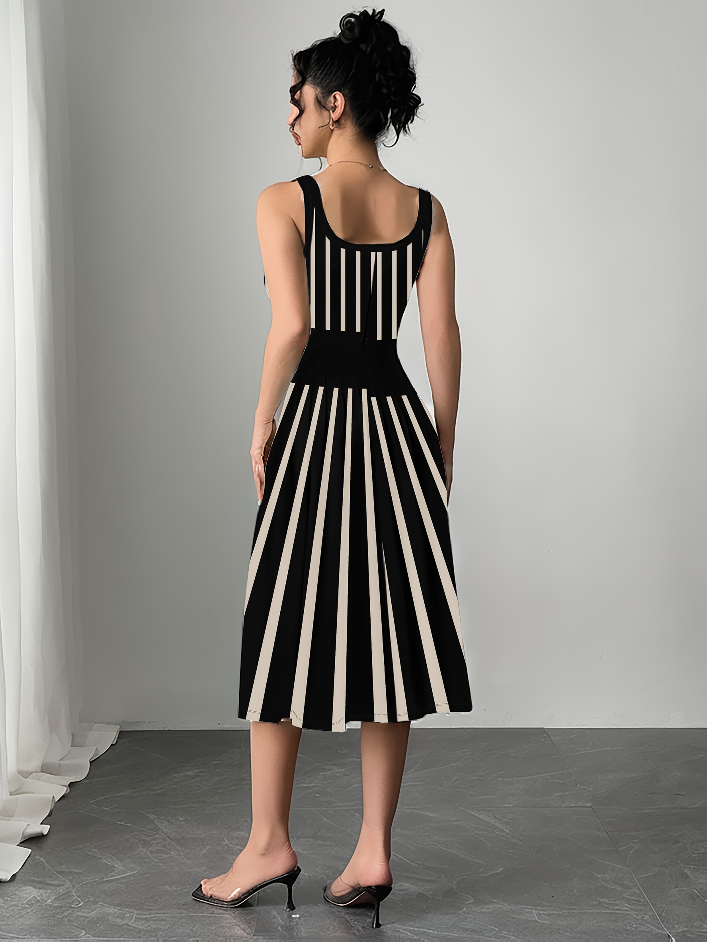 black white vertical striped dress Gothic & Straps Bodycon Dry in the shade There are 5 sizes (S/M/L/XL/XXL) available Forever 21Maxi Dress Size XL