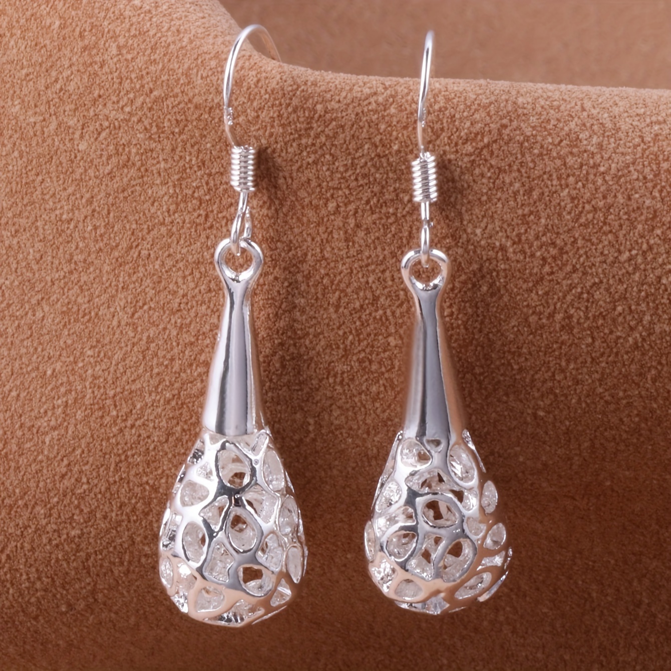 

A Of Silvery Drop 3d