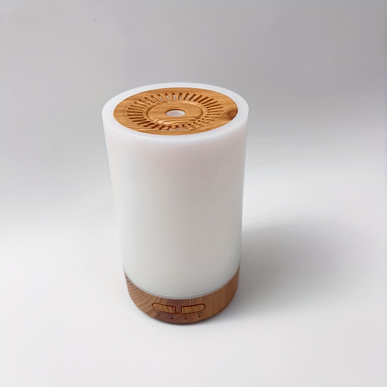 TEMU 1pc 150ml Essential Oil Diffuser, Portable Mini Diffuser, Quiet Desktop Mist Diffuser, Air Humidifier For Home Bedroom Office