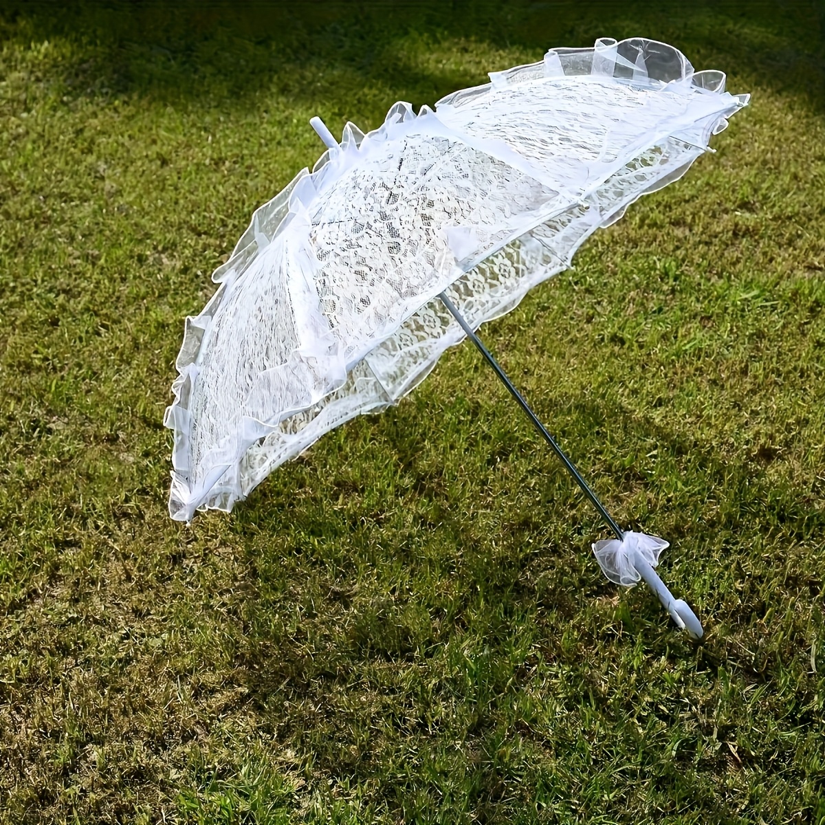 

Elegant White Lace Umbrella, Romantic Bridal Sunshade, Ideal For Wedding Ceremonies, Parties, Bridal Showers, Birthdays, And Bachelorette Celebrations, Photography Props,