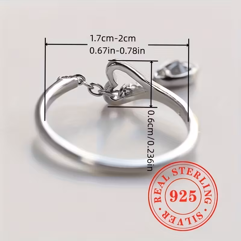eine stilvolle herzförmige kette mit zirkonia-anhänger,1.9 克 aus 925er 纯银 Wiegt。 verstellbarer 犯罪戒指,der sich für damen eignet,um ihn bei feiertagsfeiern 和优雅的 schmuckbänken zu tragen。产品详情4