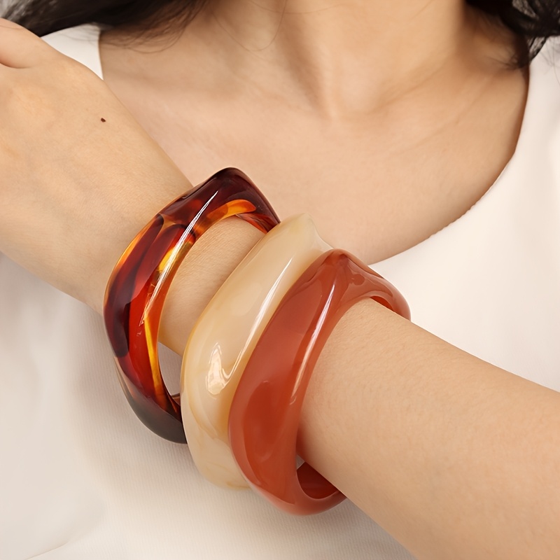 Image of 3pcs Set Of Fashion Acrylic Bracelets - Unique Irregular , Suitable For Daily And Party Wear