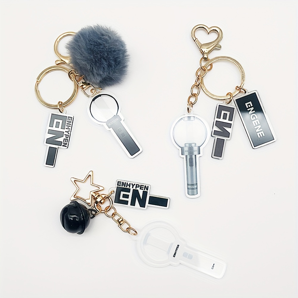 

Chic Kpop-inspired Keychain , Heart & Star Charms - Acrylic/plush, Punk Style, Bags & Phones - Trendy Accessory For Women