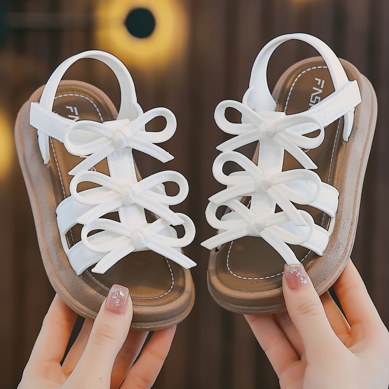 childrens sandals   summer     fashionable and versatile princess shoes for indoor   with three dimensional bow and hook and loop fastener   sole for   outdoor beach sandals