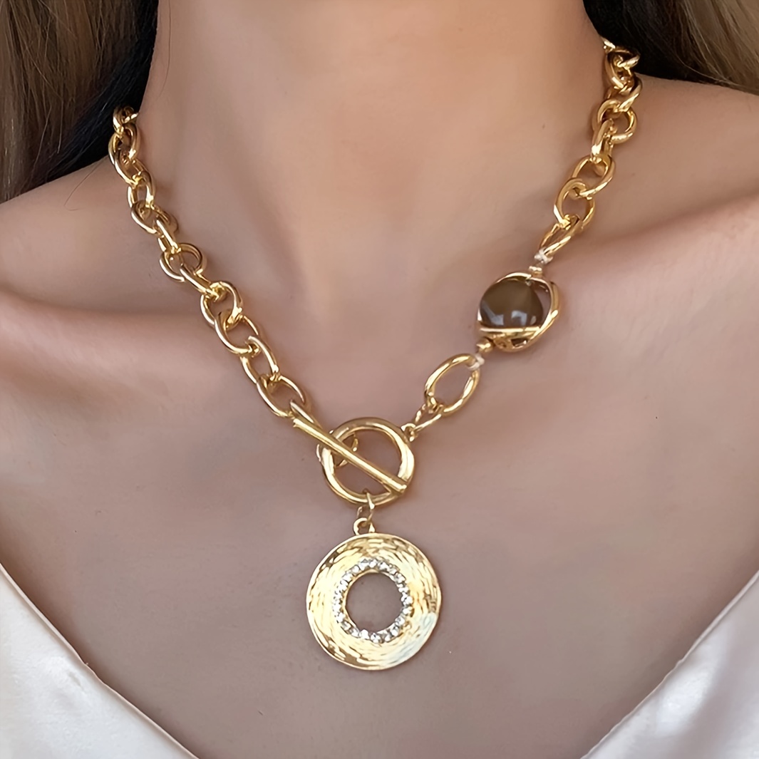 Image of 1pc Elegant Synthetic Cubic Zirconiaia Alloy Necklace With Hollowed-out Discs, Distressed Style Pendant Necklace, Jewelry Suitable For Men And Women For Daily And Vacation Wear