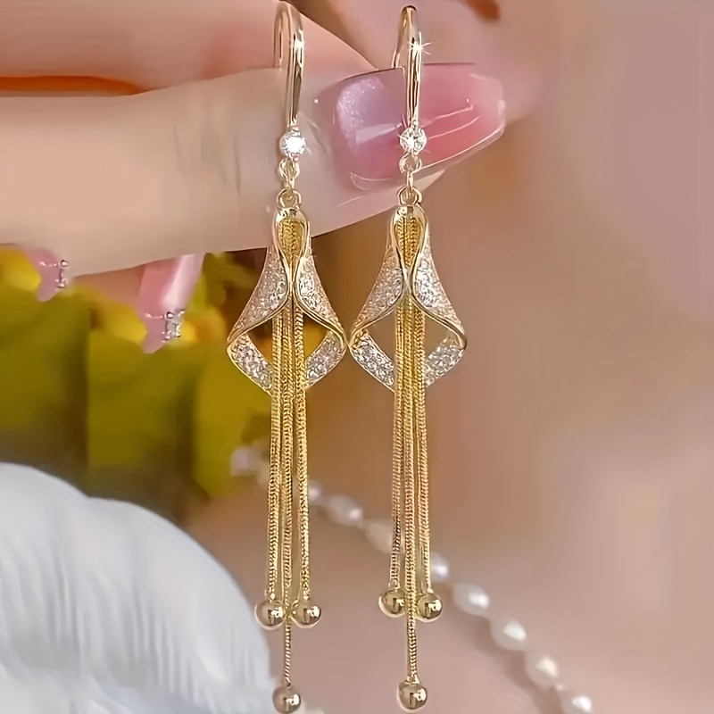 TEMU Boucles d'oreilles pendantes à pompons plaqués 1 - Boucles d'oreilles mini-jupe en avec franges superposées, élégantes pour soirée, mariage ou