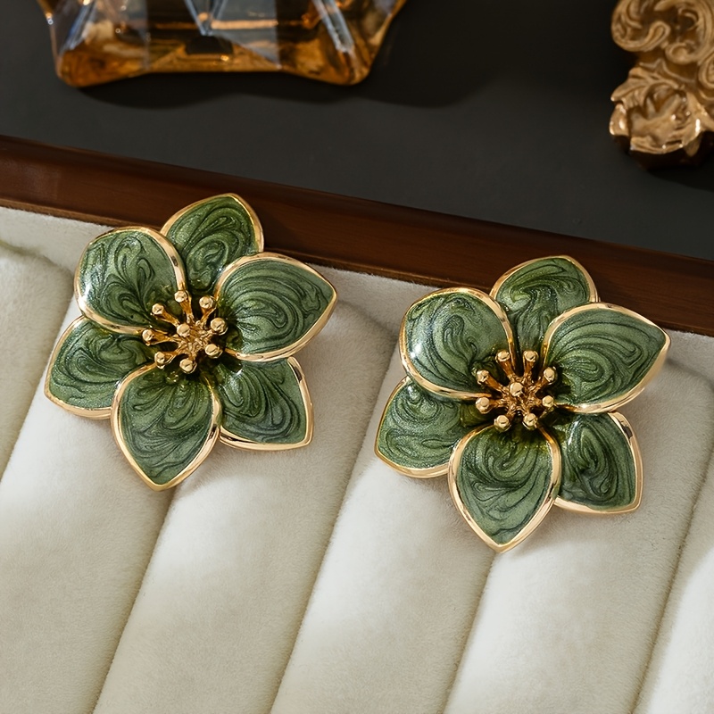 Image of A Pair Of Women's Fashion Stud Earrings, Sweet And Cute, With Style, Featuring Green Flower Enamel Designs, Perfect For Dating Occasions