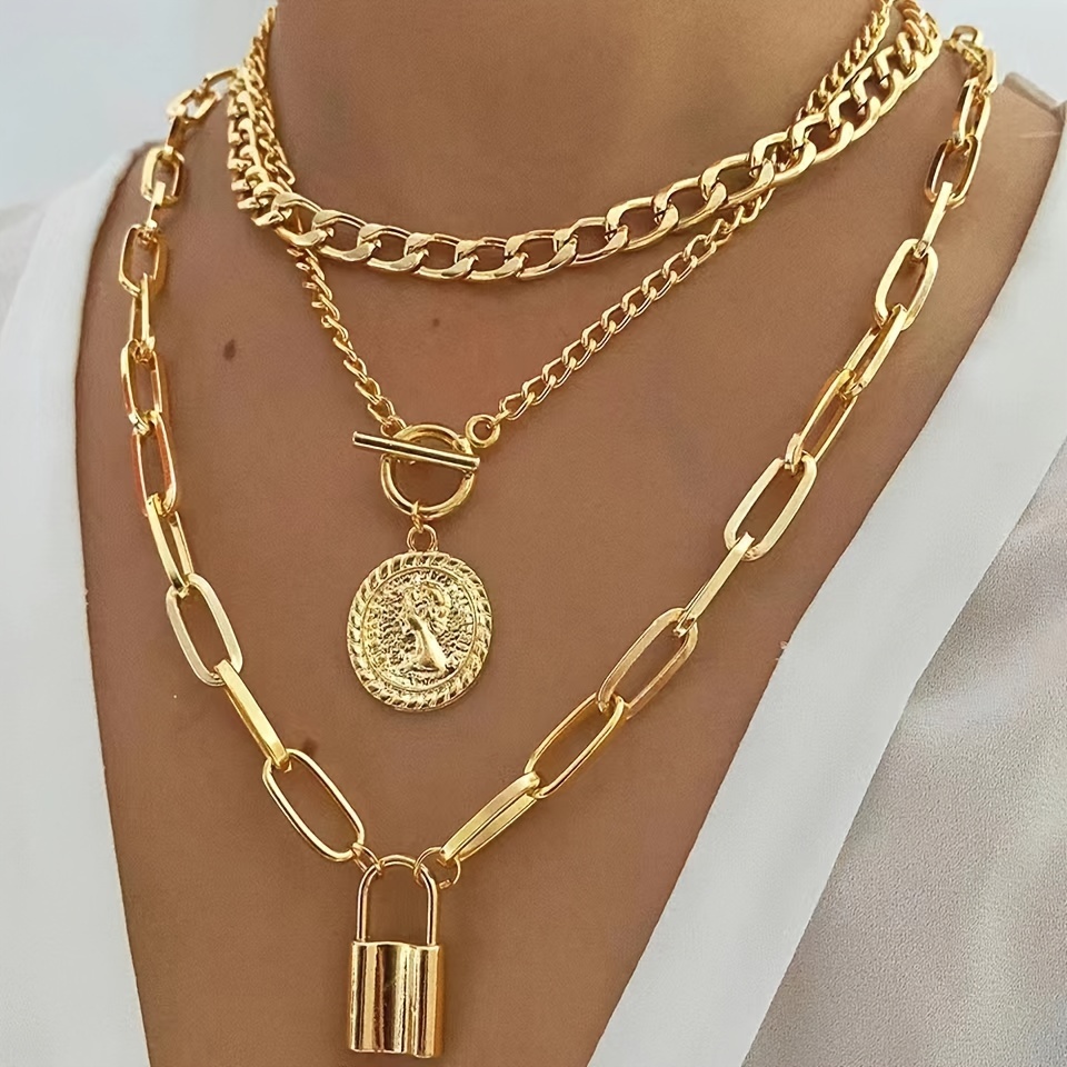 

Elegant Vintage Alloy 3pcs Necklace Set For Women, Embossed Round Tag & Lock Pendant, Fashionable Jewelry, Accessory