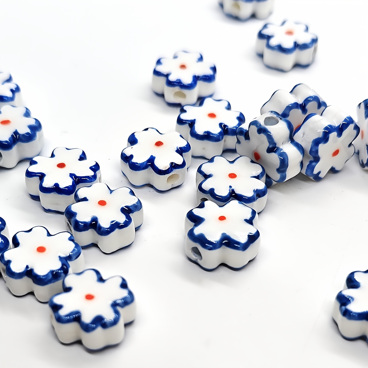5pcs Blue and White Flower Ceramic Beads for Jewelry Crafting