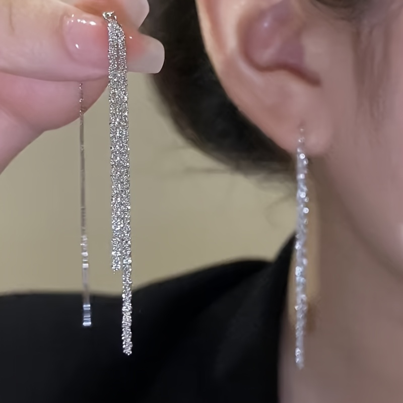 TEMU 1 Par de Pendientes Largos con Borlas Brillantes y Elegantes - Aretes Estilizados de Calidad para Regalar
