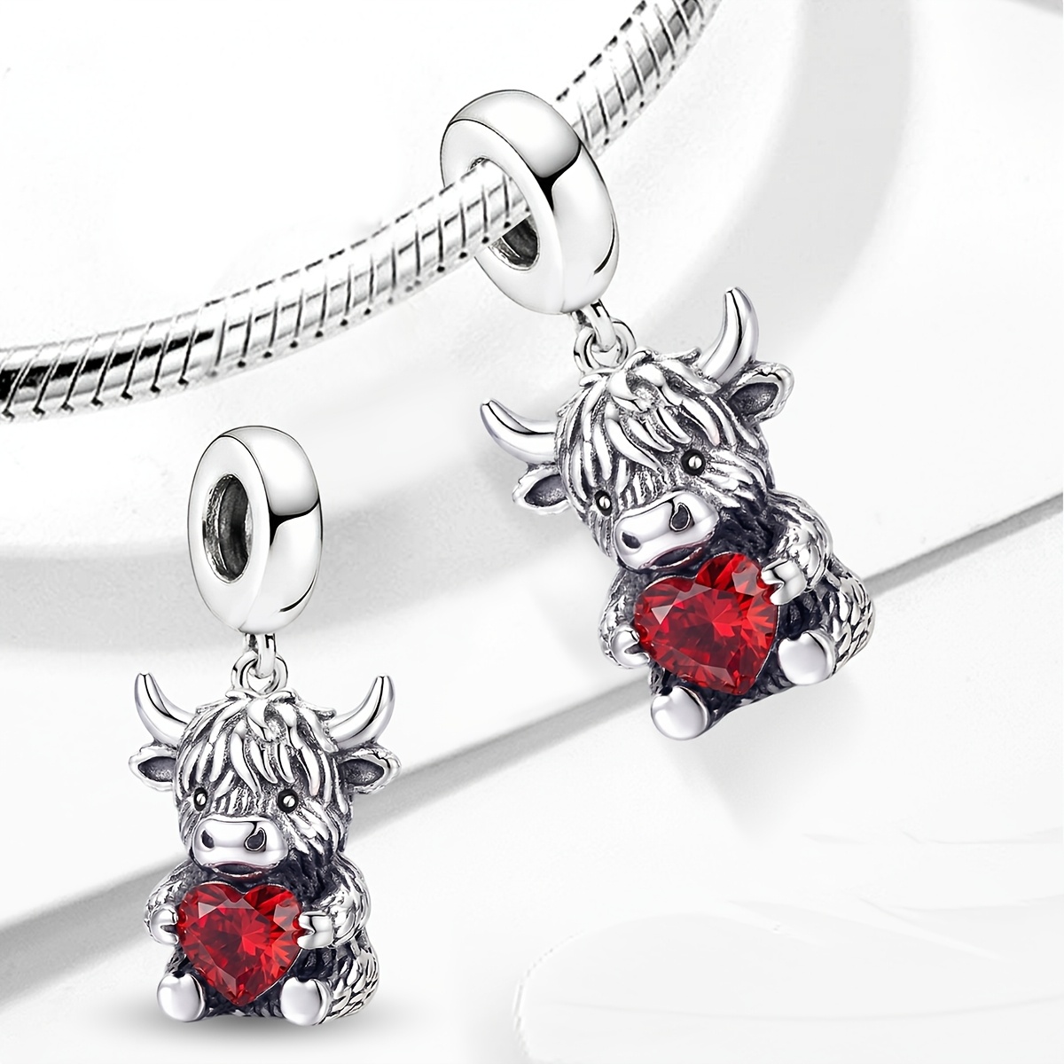 Heart-Embracing Cow Pendant Bead for Women's Jewelry, 925 Silver Plated