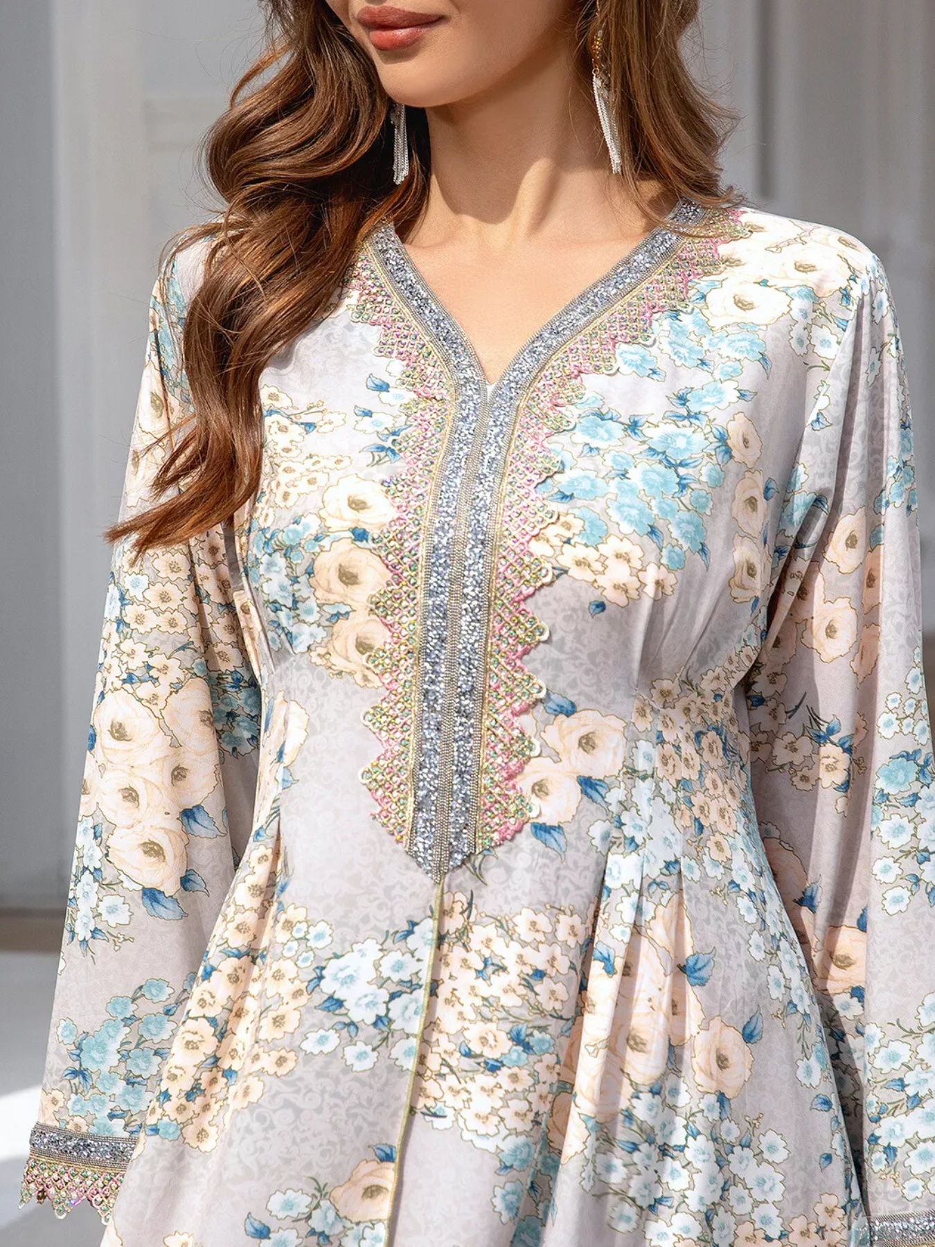 Islamic Abaya Dress Women in Dubai Featuring a Modest Design