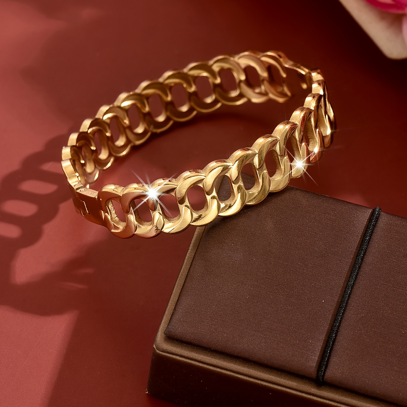 Luxurious Stainless Steel Bangle with Oval Links