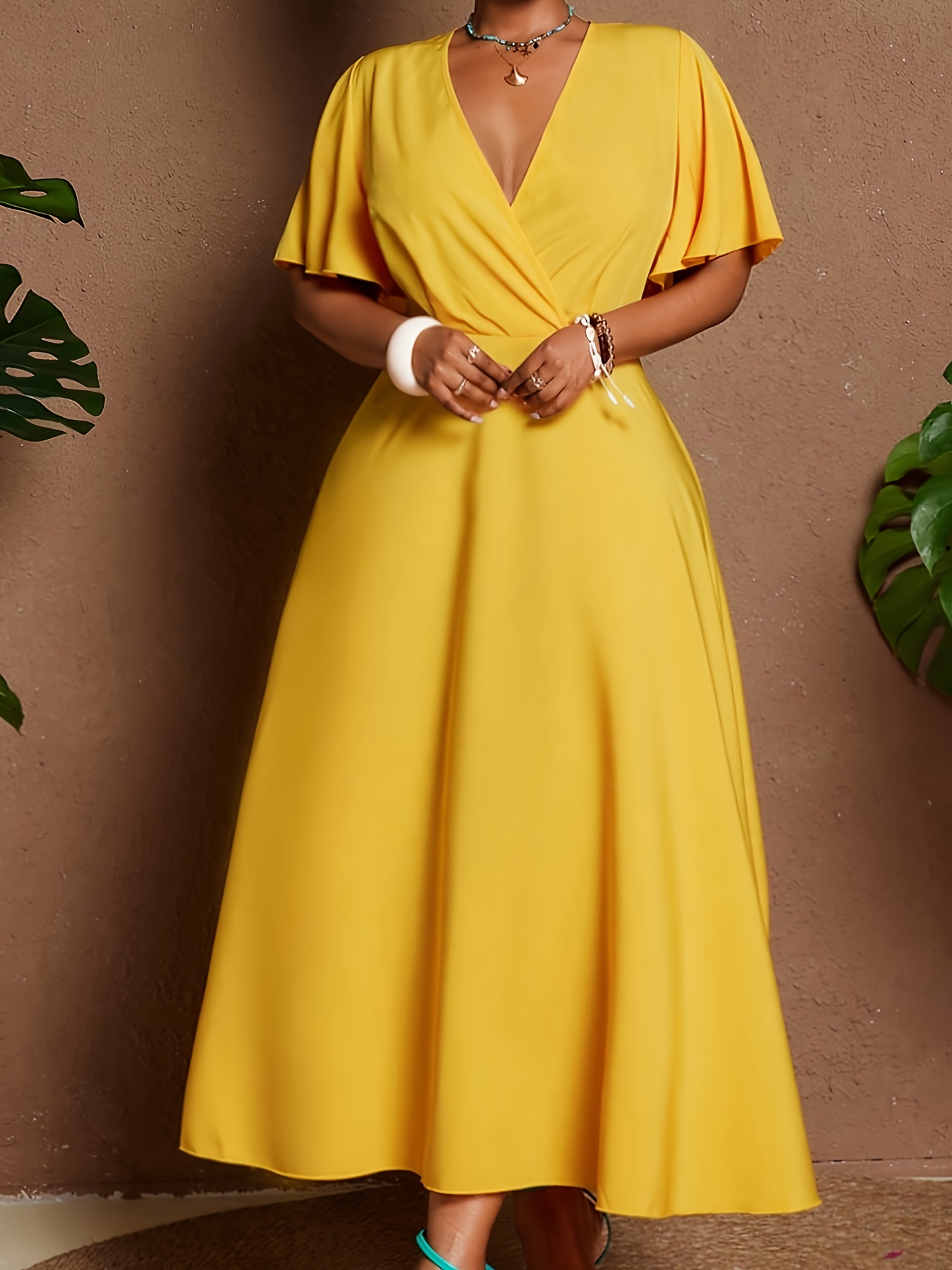 green emerald velvet dress Amazon.com: Floral Maxi Dresses for Women 2025 Summer Patchwork Tie Puff  Sleeve Dress Elegant Flowy Church Wedding Guest Dresses Short Sleeve Dress  for Women Womens Fashion Clothes : Clothing, Shoes & Jewelry