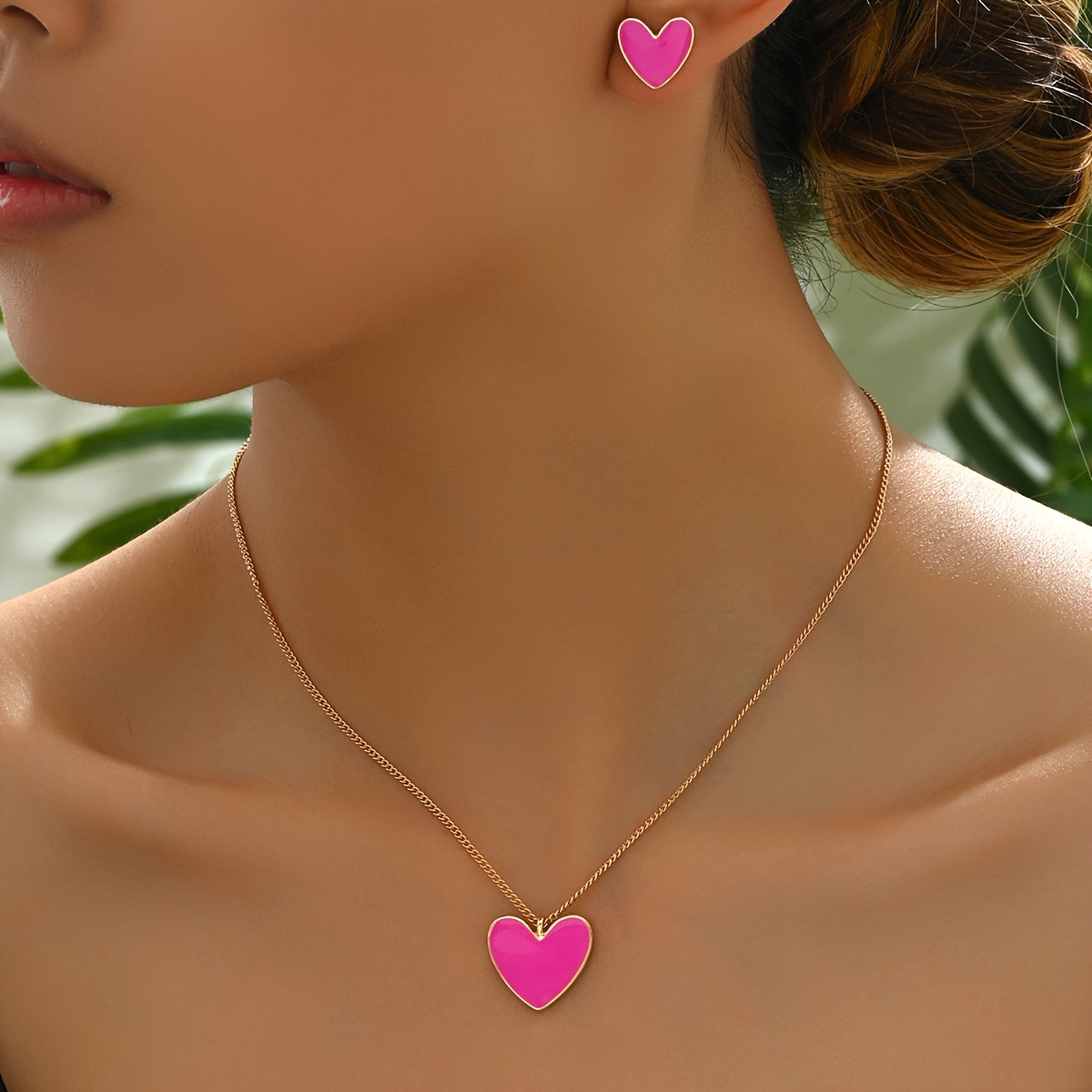 

3pcs Heart-shaped Pink Enamel Jewelry Set, Sexy & Simple Alloy Earrings And Necklace Combo, For Daily And Vacation Wear, Valentine's Day Gift, Fits All