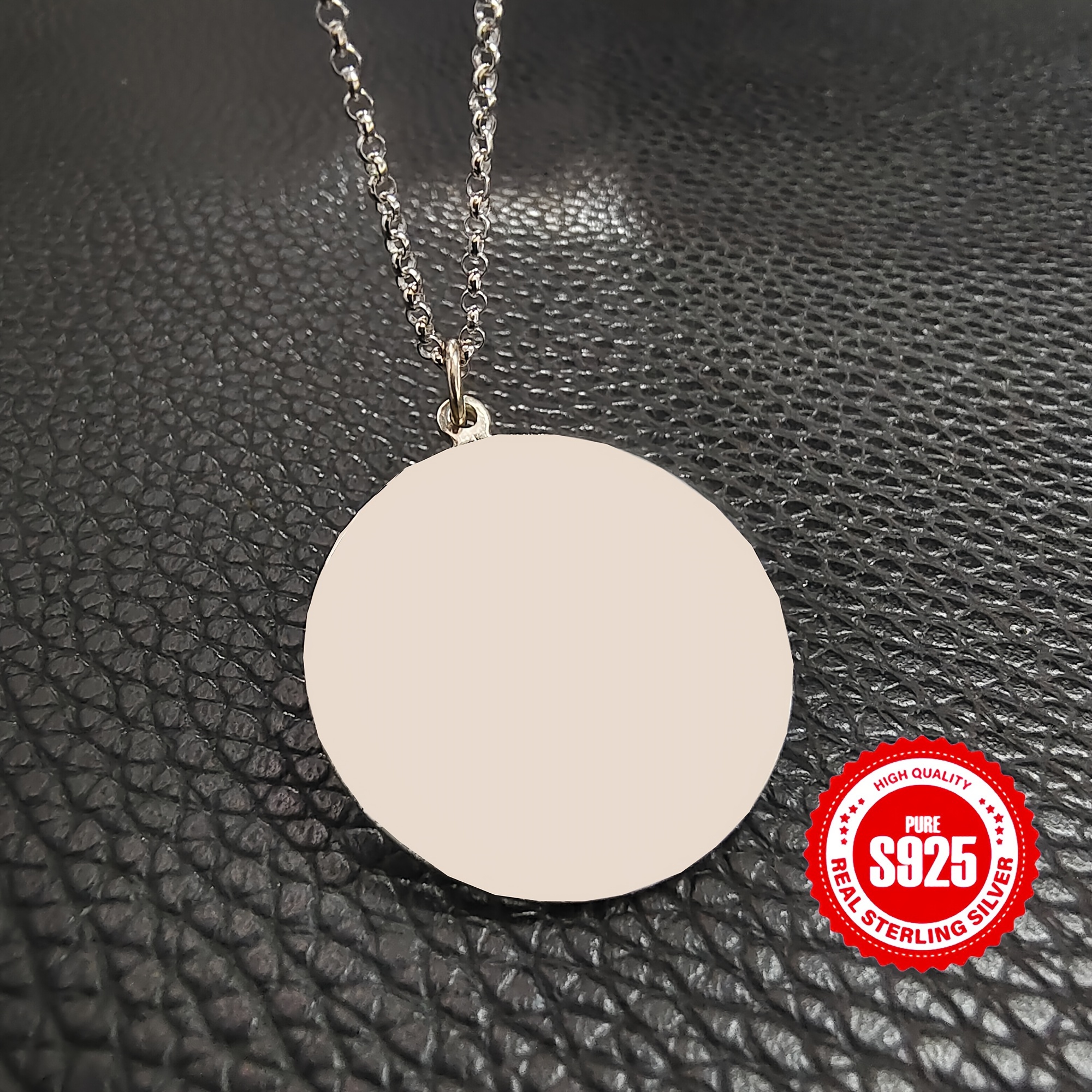 925 Silver Handcrafted Vintage Heart-Shaped Round Pendant Necklace