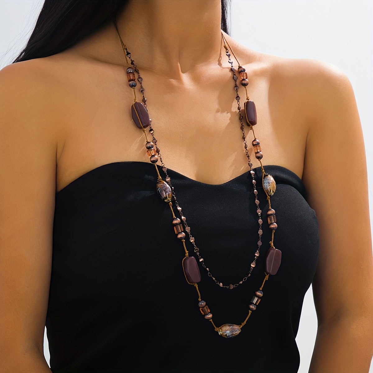 E-shop Stilvolle doppellagige Pulloverkette, elegant im ethnischen Vintage-Bohemian-Stil. Hergestellt aus Keramik-Kupferperlen, Glas handgeflochtenen