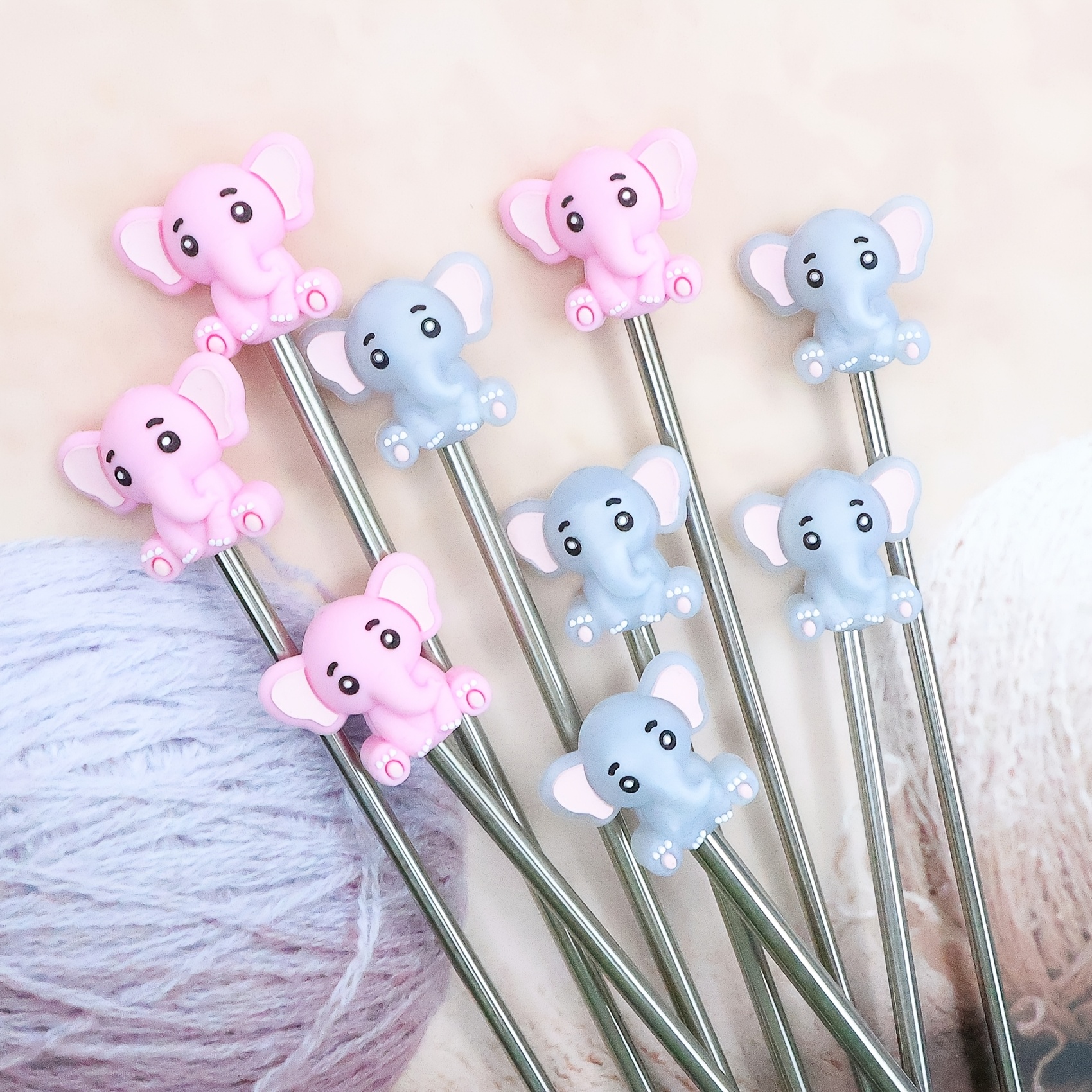 

2pcs Cute Elephant Silicone Needle Holders, Pink & Gray - Knitting & Crochet Accessories For Yarn Crafting, Anti-slip Fleece Sweater Tool